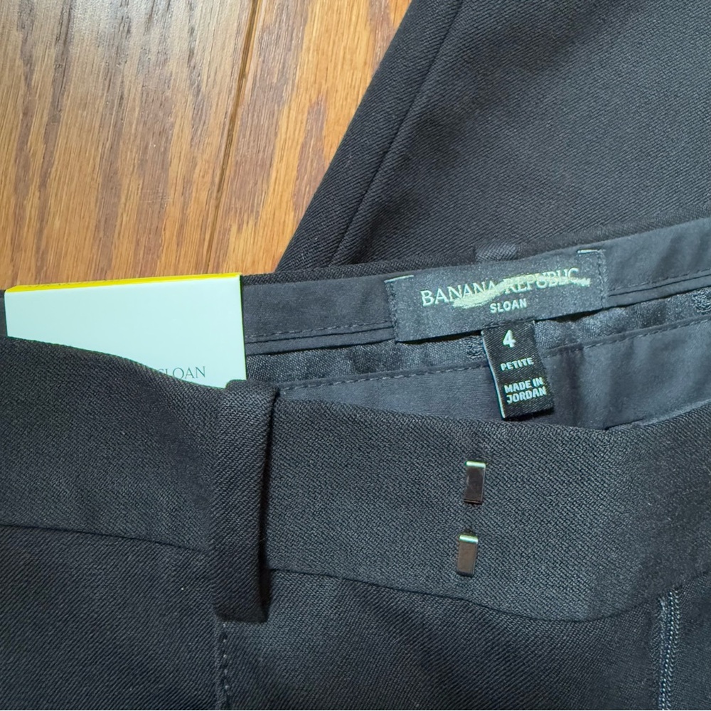NWT Banana Republic Sloan Black Straight Fit Pants, size 4 Petite - Picture 4 of 13